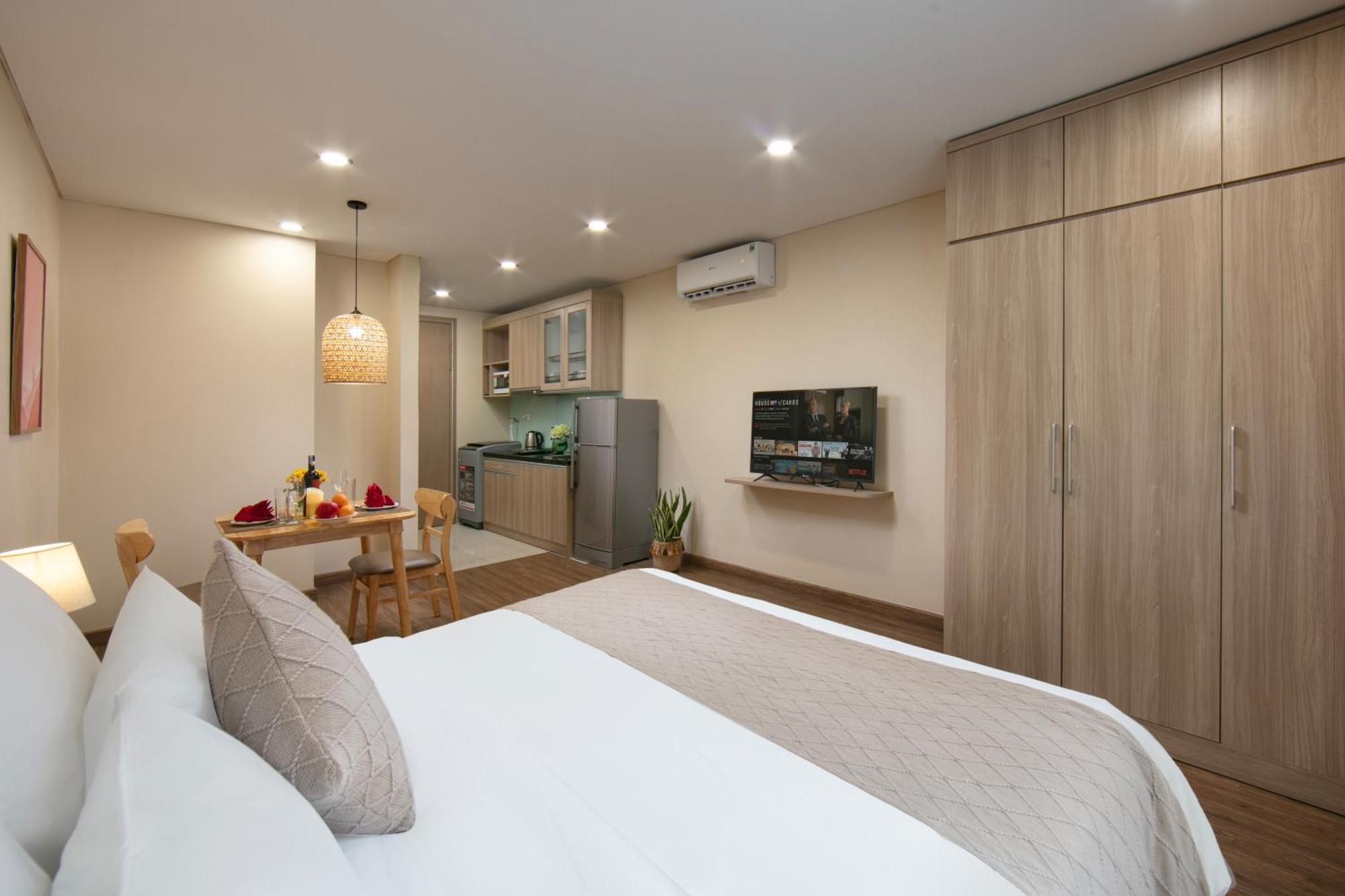 Hb Serviced Apartment - Lac Long Quan 河内 外观 照片